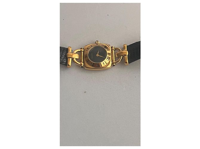 Orologio Gucci 6300L Placcato Oro Quadrante Nero - vista 4