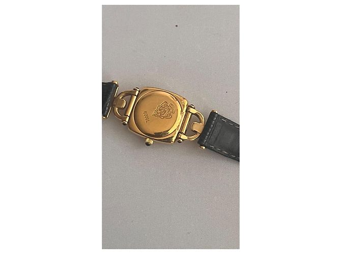 Orologio Gucci 6300L Placcato Oro Quadrante Nero - vista 5