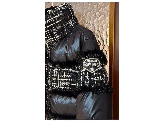Cambon Chanel Giacca a piuma "Coco neige" in tweed e poliammide Nero Bianco - vista 8