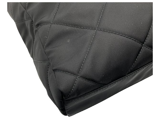 Borsa tote piccola Prada Re-Nylon nera Impuntu trapuntata Re-Edition 1995 Chaine Nero - vista 12