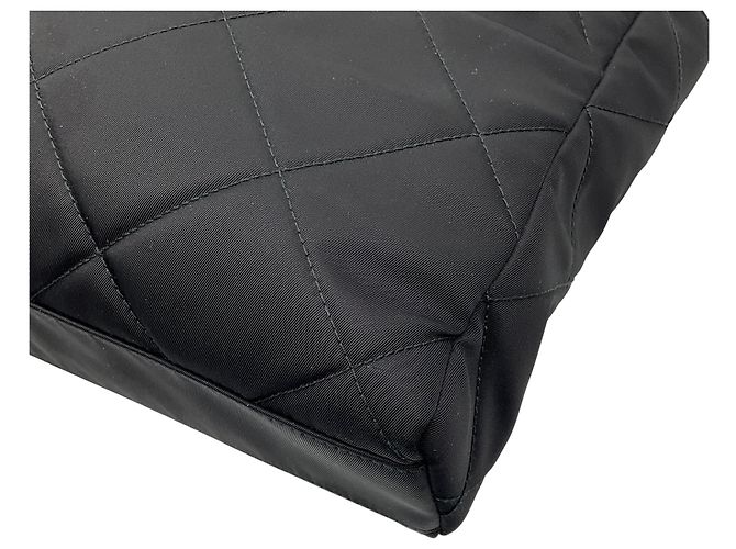 Borsa tote piccola Prada Re-Nylon nera Impuntu trapuntata Re-Edition 1995 Chaine Nero - vista 13