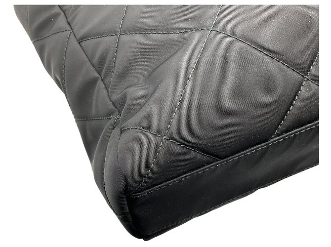 Borsa tote piccola Prada Re-Nylon nera Impuntu trapuntata Re-Edition 1995 Chaine Nero - vista 14