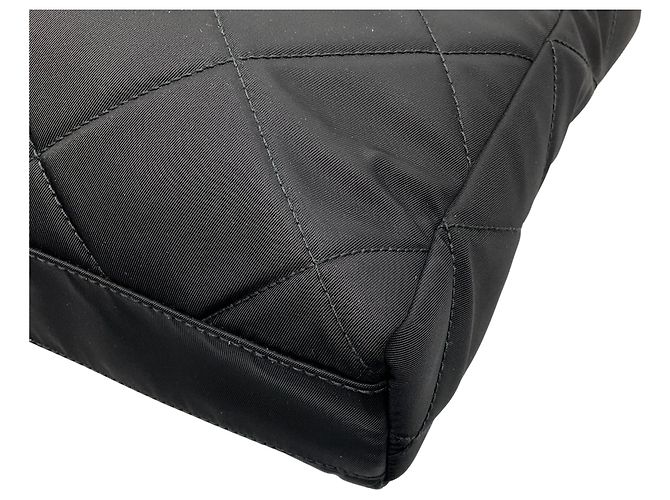 Borsa tote piccola Prada Re-Nylon nera Impuntu trapuntata Re-Edition 1995 Chaine Nero - vista 15