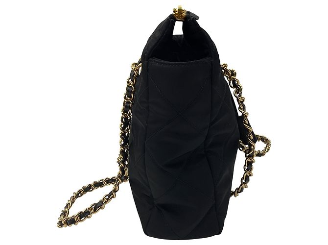 Borsa tote piccola Prada Re-Nylon nera Impuntu trapuntata Re-Edition 1995 Chaine Nero - vista 2