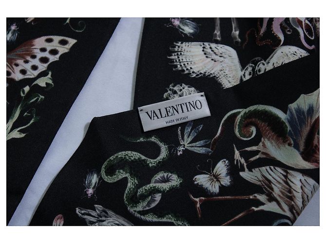 Valentino, sciarpa in seta nera con stampa safari Nero Multicolore - vista 4