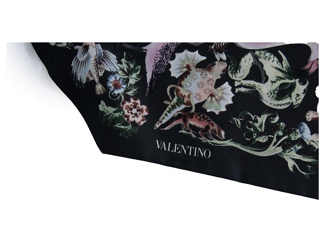 Valentino, sciarpa in seta nera con stampa safari Nero Multicolore - vista 5