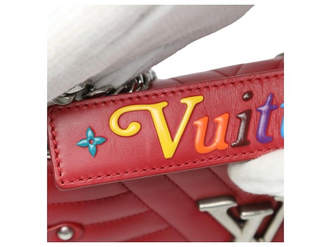 Borsa a spalla in pelle New Wave con catena Louis Vuitton Rosso - vista 11