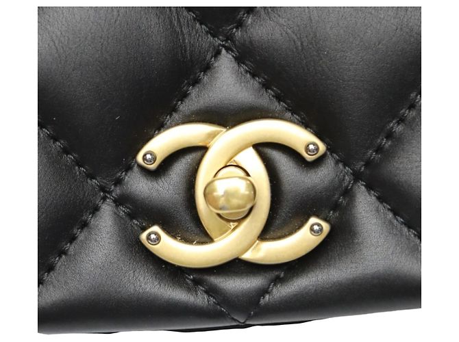 Schultertasche aus schwarzem Lammleder von Chanel - Ansicht 13