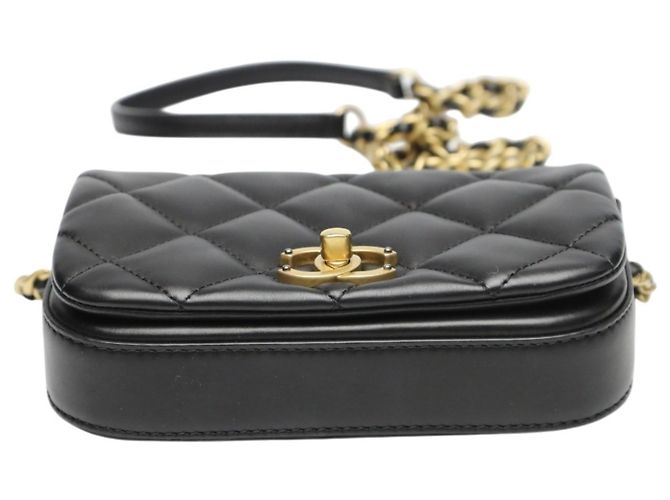 Schultertasche aus schwarzem Lammleder von Chanel - Ansicht 4