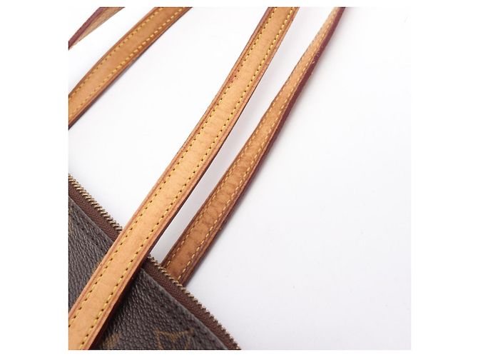 Bolso de Hombro Cousin GM Louis Vuitton Castaño Monograma - vista 15