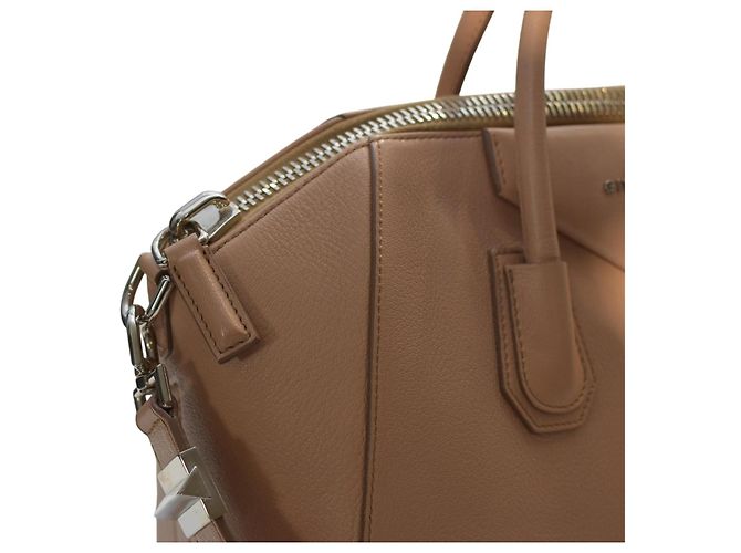 Autre Marque Givenchy Antigona Medium Tasche aus nude-beigem Leder - Ansicht 10