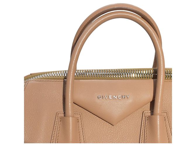 Autre Marque Givenchy Antigona Medium Tasche aus nude-beigem Leder - Ansicht 9