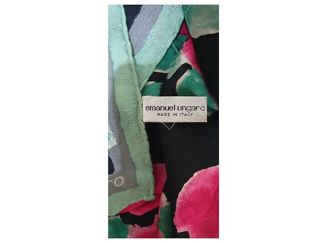 Sciarpa di seta Emanuel Ungaro Stampa Floreale Nero Rosa Verde - vista 3