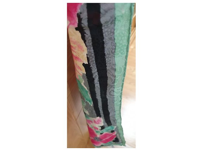 Sciarpa di seta Emanuel Ungaro Stampa Floreale Nero Rosa Verde - vista 5