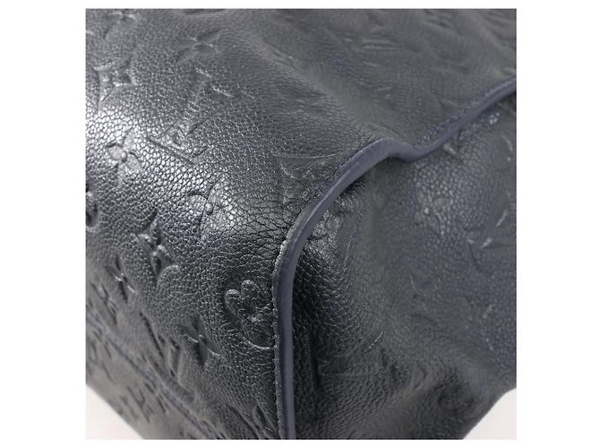 Louis Vuitton Monogram Empreinte Lumineuse PM Schultertasche in Marineblau M93410 - Ansicht 10