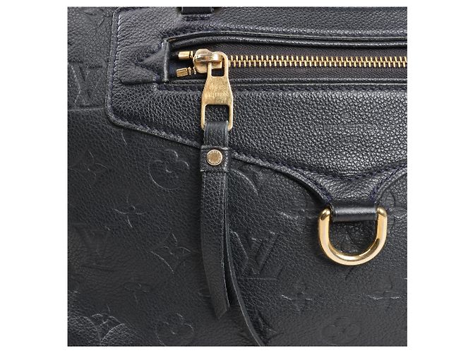 Louis Vuitton Monogram Empreinte Lumineuse PM Schultertasche in Marineblau M93410 - Ansicht 7