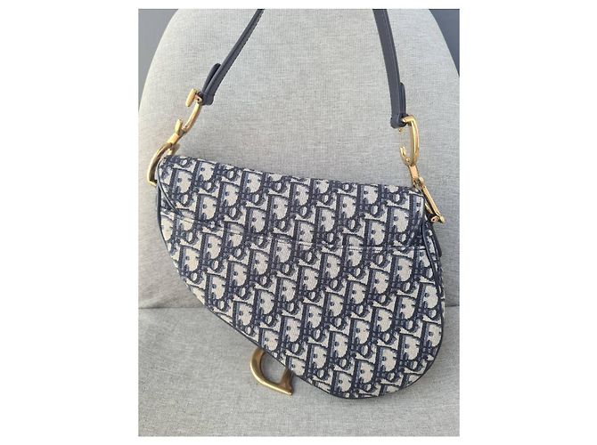 Bolsa Sela Jacquard Oblique Média Christian Dior Azul Marinho com Hardware Dourado - vista 4