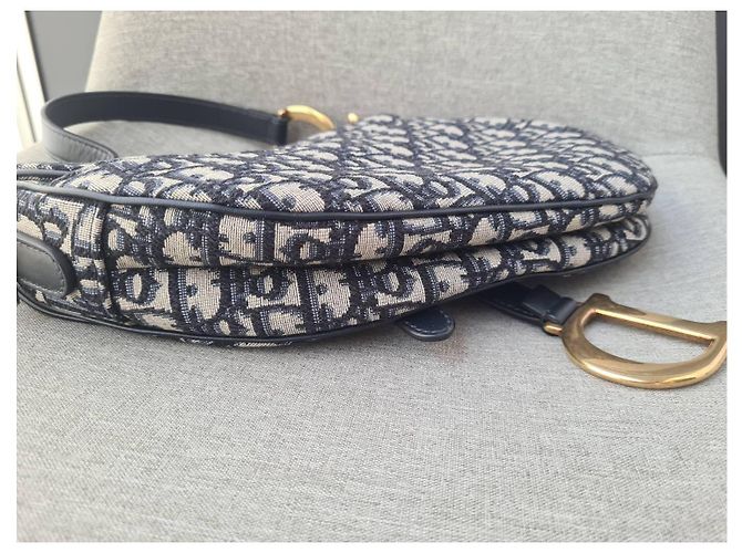 Bolsa Sela Jacquard Oblique Média Christian Dior Azul Marinho com Hardware Dourado - vista 5