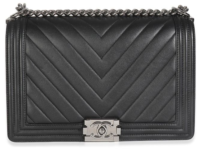 Borsa Boy Nuova Media in Pelle di Vitello Nera Trapuntata a Chevron di Chanel Nero - vista 8