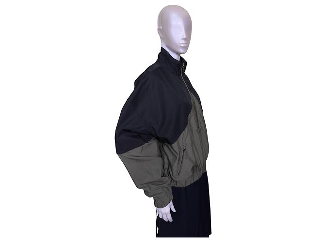 Autre Marque Grüne schwarze Jacke aus Polyester - Ansicht 3