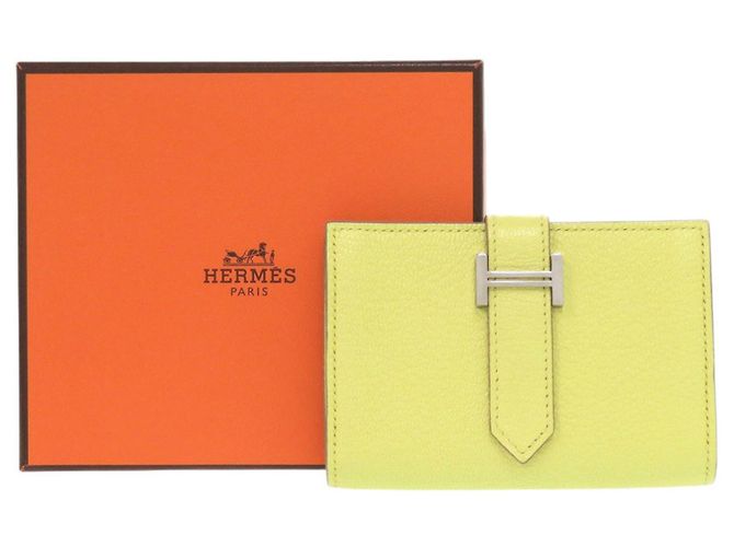 Tarjetero Hermès Bearn en Lima y Amarillo Dorado - vista 2