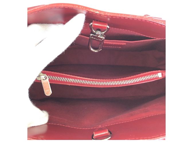 Rote Leder Tote Bag Louis Vuitton Epi Passy PM - Ansicht 9