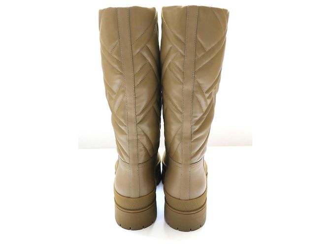 Botas Hermès Fiji Camel Mosaique em Couro Matelassado Camelo - vista 4
