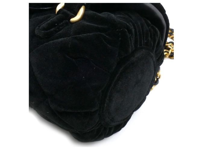 Chanel Mini Bowling Schultertasche aus Samt Schwarz - Ansicht 6