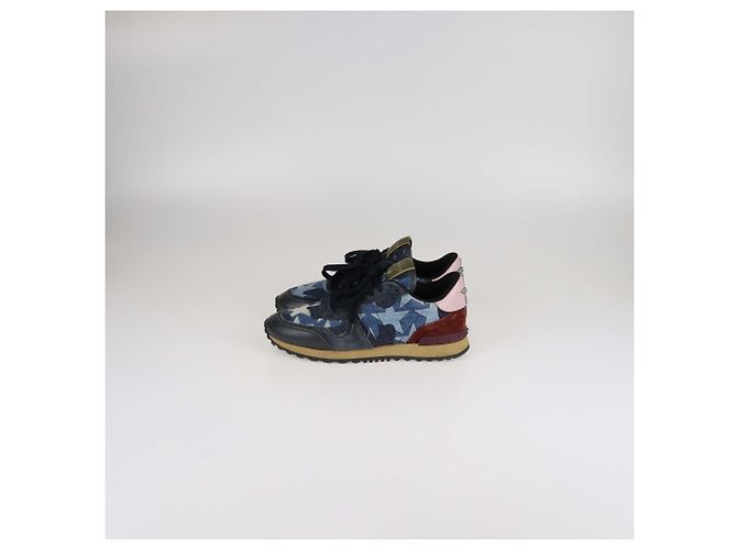 Sneakers Valentino Rockrunner in pelle e denim multicolore con stelle - vista 3