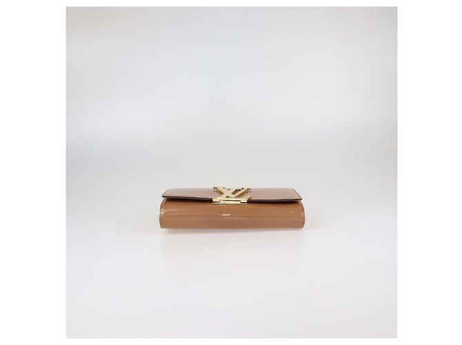 Clutch Louise Vernis Rose Velours Louis Vuitton Rosa - vista 4