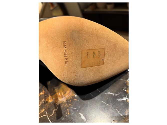 Stivaletti Manolo Blahnik in pelle nera Nero - vista 8
