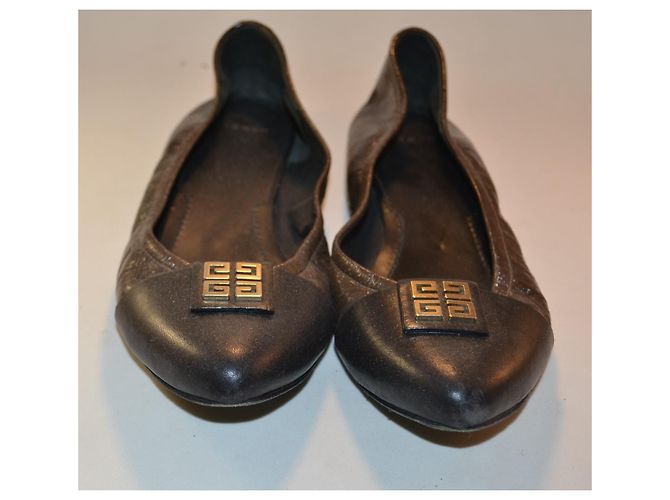 Ballerine Givenchy in pelle e vernice marrone nero - vista 2