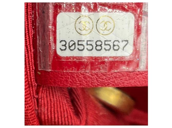 Borsa Bucket Boy in pelle di vitello trapuntata Chanel rossa / hardware dorato Rosso - vista 14