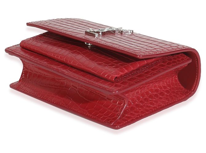 Cartera de cadena Monogram Sunset en piel de ternera roja con estampado de cocodrilo Saint Laurent - vista 6