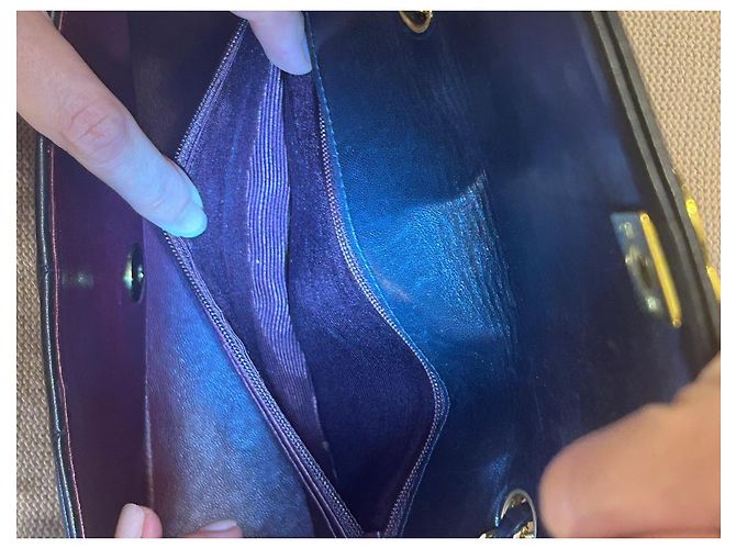 Borsa a mano Chanel Diana in pelle nera Nero - vista 13