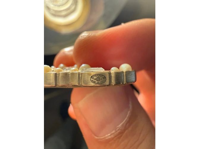 Chanel Ohrringe mit Perlen und Diamanten Silber - Ansicht 3