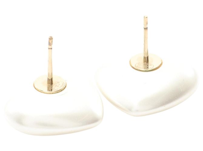Orecchini a forma di cuore in perle finte e strass dorati Chanel White CC Bianco - vista 4