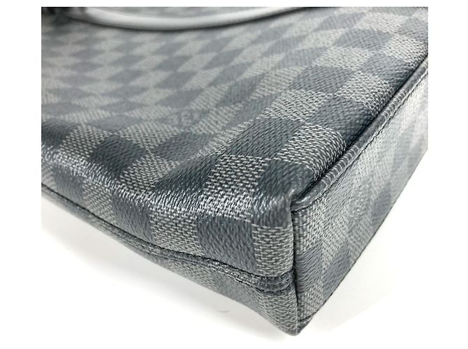 Borsa a tracolla Anton Damier Graphite Louis Vuitton Nero - vista 6