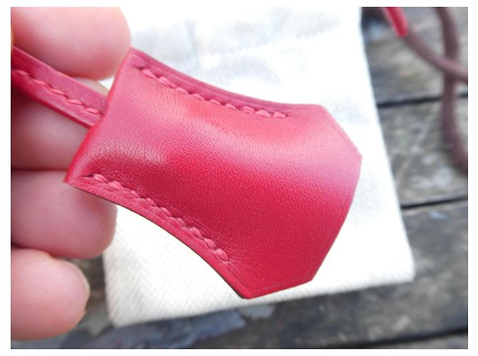 Clochette Hermès rosa nuova per borsa Hermès Kelly, Birkin - vista 2