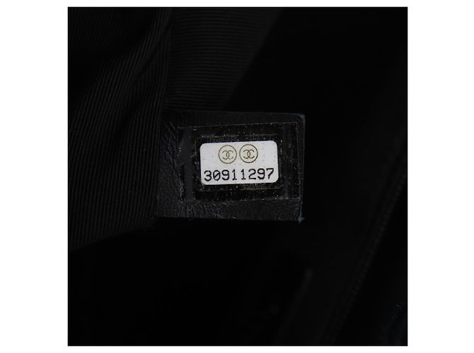 Chanel Matelassé Große Tote Tasche Schwarz - Ansicht 12