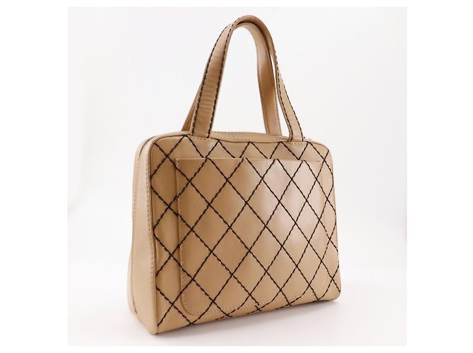Borsa tote Wild Stitch di Chanel Beige - vista 3