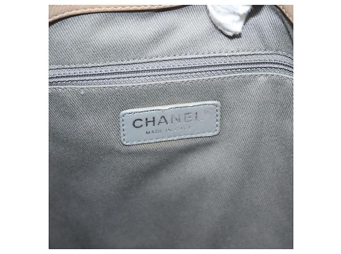 Borsa Boy trapuntata Chanel in pelle di vitello invecchiata e lucida Beige - vista 6