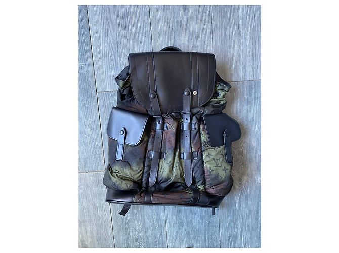 Louis Vuitton Sacs Kaki - vue 2