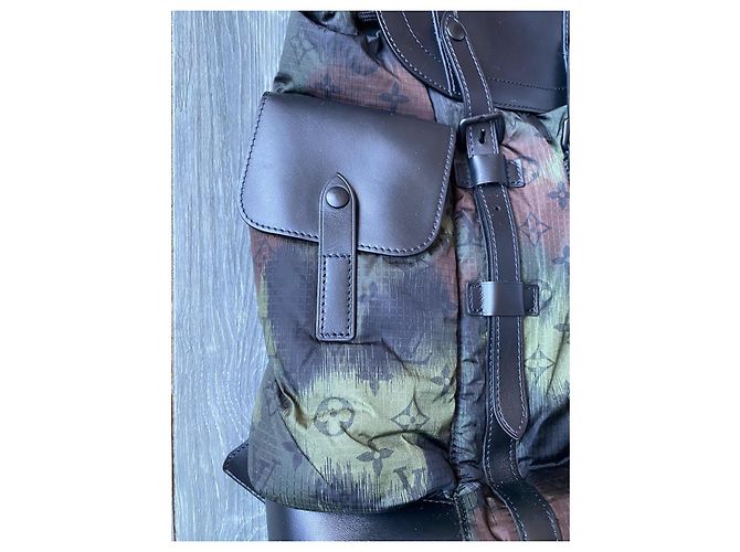 Louis Vuitton Sacs Kaki - vue 4