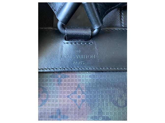 Louis Vuitton Sacs Kaki - vue 5