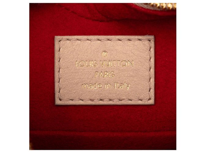 Borsa Sac Coeur in agnello goffrato Monogram rosa Louis Vuitton - vista 5