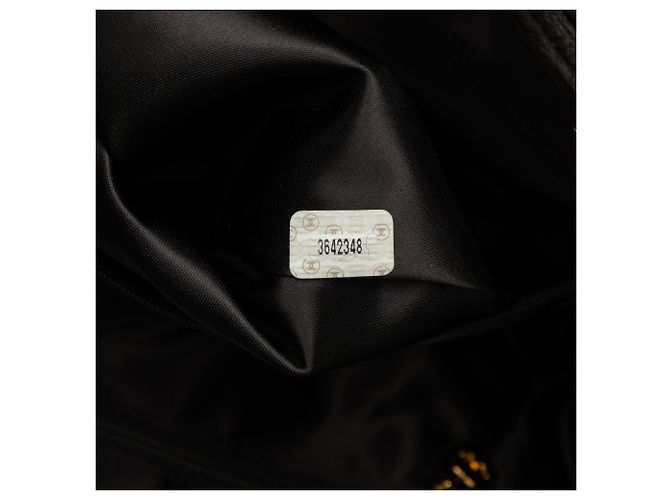 Chanel Schwarze CC Wildleder-Tasche - Ansicht 5