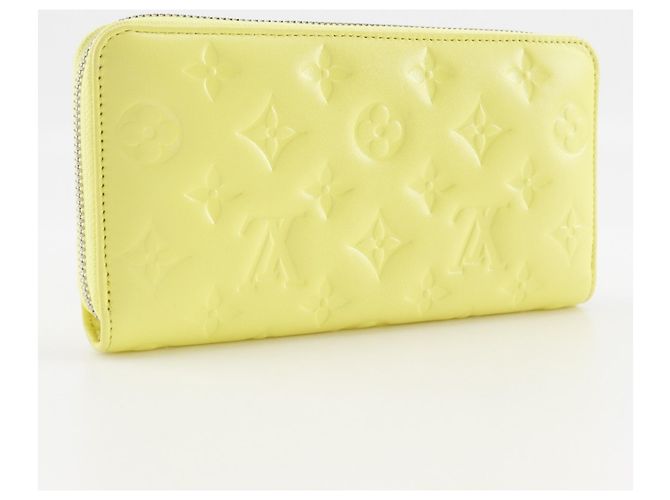 Cartera Zippy Coussin Louis Vuitton M83104 - vista 3