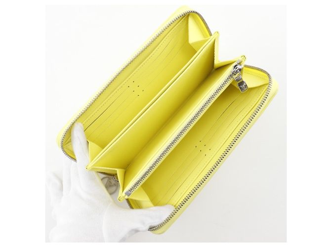 Cartera Zippy Coussin Louis Vuitton M83104 - vista 5
