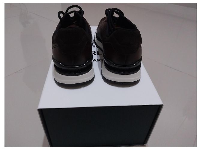 Sneakers Berluti in pelle marrone - vista 3
